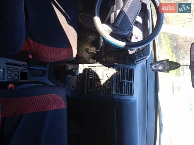 ВАЗ 2110 2004 у Ужгороді на Automoto.ua Червоний ВАЗ 2110, об'ємом двигуна 1.5 л та пробігом 200 тис. км за 1400 $, фото 1 на Automoto.ua