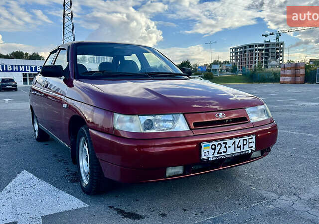 Красный ВАЗ 2110, объемом двигателя 1.5 л и пробегом 92 тыс. км за 2700 $, фото 1 на Automoto.ua