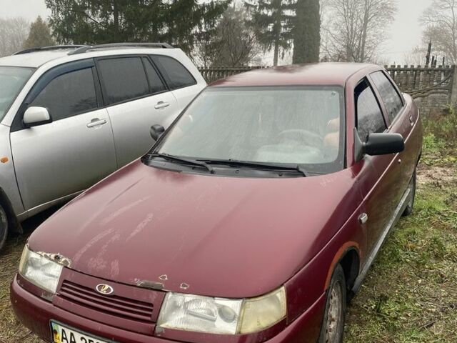 Красный ВАЗ 2110, объемом двигателя 1.6 л и пробегом 200 тыс. км за 800 $, фото 1 на Automoto.ua
