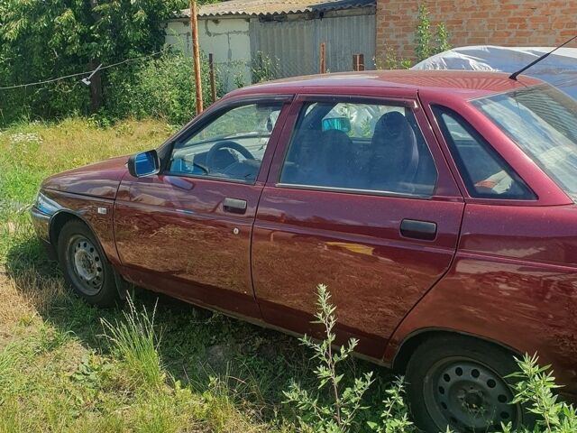 Красный ВАЗ 2110, объемом двигателя 1.6 л и пробегом 200 тыс. км за 1600 $, фото 1 на Automoto.ua