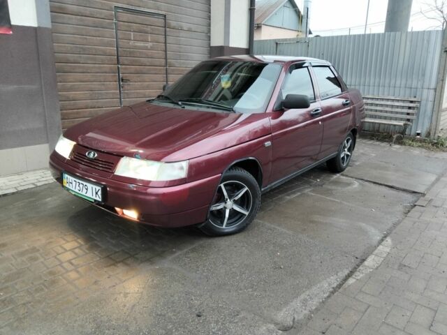 Красный ВАЗ 2110, объемом двигателя 1.6 л и пробегом 45 тыс. км за 4000 $, фото 1 на Automoto.ua