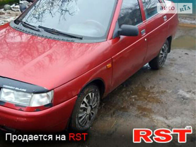 Красный ВАЗ 2110, объемом двигателя 1.5 л и пробегом 300 тыс. км за 2300 $, фото 1 на Automoto.ua