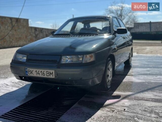 ВАЗ 2110, объемом двигателя 1.5 л и пробегом 300 тыс. км за 1100 $, фото 1 на Automoto.ua
