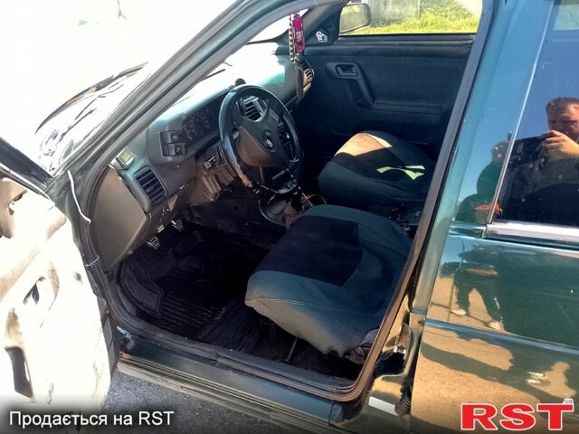 ВАЗ 2110, объемом двигателя 1.5 л и пробегом 300 тыс. км за 1400 $, фото 1 на Automoto.ua