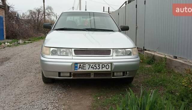 ВАЗ 2110 2004 в Никополе на Automoto.ua ВАЗ 2110, объемом двигателя 1.6 л и пробегом 200 тыс. км за 2600 $, фото 1 на Automoto.ua