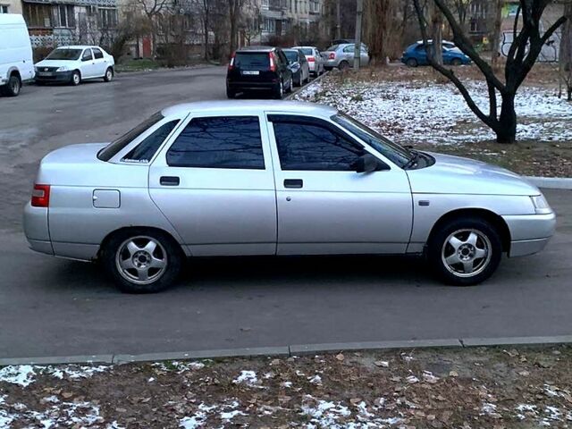 ВАЗ 2110, объемом двигателя 1.6 л и пробегом 240 тыс. км за 1350 $, фото 1 на Automoto.ua