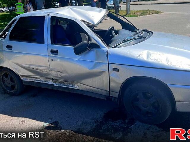 ВАЗ 2110, об'ємом двигуна 1.6 л та пробігом 200 тис. км за 1000 $, фото 1 на Automoto.ua