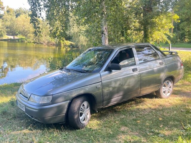 Сірий ВАЗ 2110, об'ємом двигуна 1.5 л та пробігом 300 тис. км за 1502 $, фото 1 на Automoto.ua