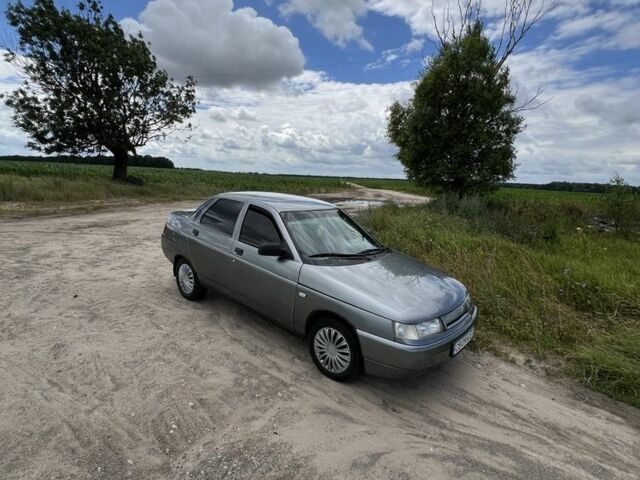 Сірий ВАЗ 2110, об'ємом двигуна 1.6 л та пробігом 223 тис. км за 2250 $, фото 1 на Automoto.ua