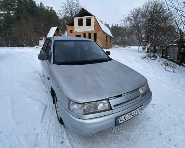 Серый ВАЗ 2110, объемом двигателя 1.5 л и пробегом 237 тыс. км за 1000 $, фото 1 на Automoto.ua