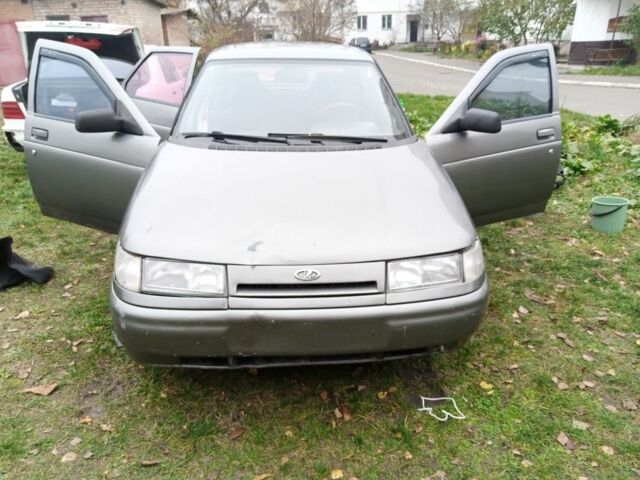 Серый ВАЗ 2110, объемом двигателя 1.5 л и пробегом 111 тыс. км за 954 $, фото 1 на Automoto.ua