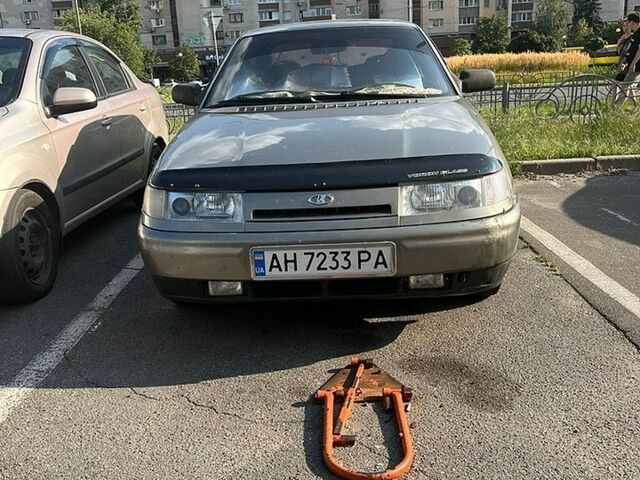 Серый ВАЗ 2110, объемом двигателя 1.5 л и пробегом 150 тыс. км за 1700 $, фото 1 на Automoto.ua