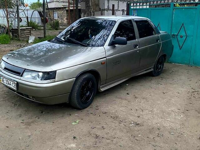 Серый ВАЗ 2110, объемом двигателя 1.5 л и пробегом 0 тыс. км за 1200 $, фото 1 на Automoto.ua