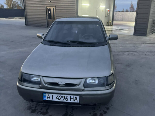 Сірий ВАЗ 2110, об'ємом двигуна 1.5 л та пробігом 330 тис. км за 1899 $, фото 1 на Automoto.ua