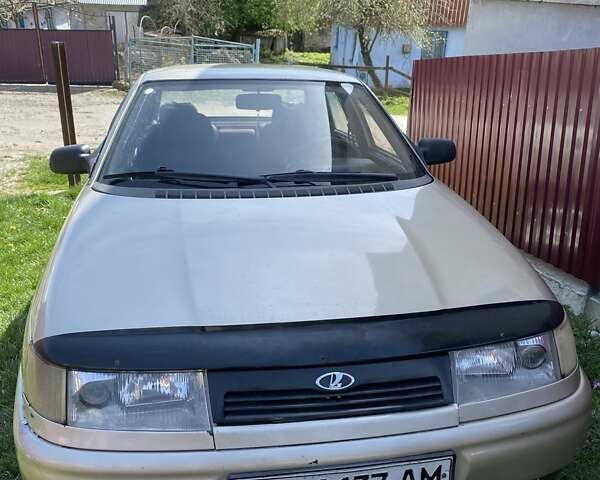 Серый ВАЗ 2110, объемом двигателя 1.5 л и пробегом 299 тыс. км за 1100 $, фото 1 на Automoto.ua