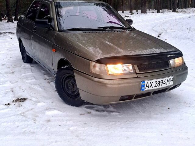 Серый ВАЗ 2110, объемом двигателя 1.5 л и пробегом 200 тыс. км за 1100 $, фото 1 на Automoto.ua