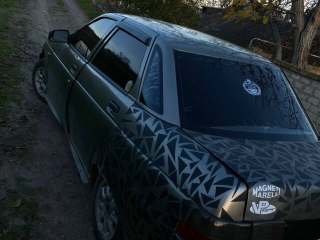 Серый ВАЗ 2110, объемом двигателя 1.5 л и пробегом 250 тыс. км за 800 $, фото 1 на Automoto.ua