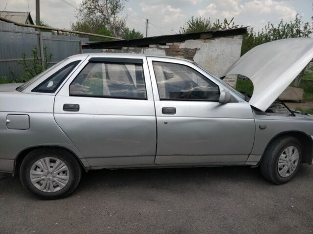 Серый ВАЗ 2110, объемом двигателя 1.5 л и пробегом 150 тыс. км за 1600 $, фото 1 на Automoto.ua