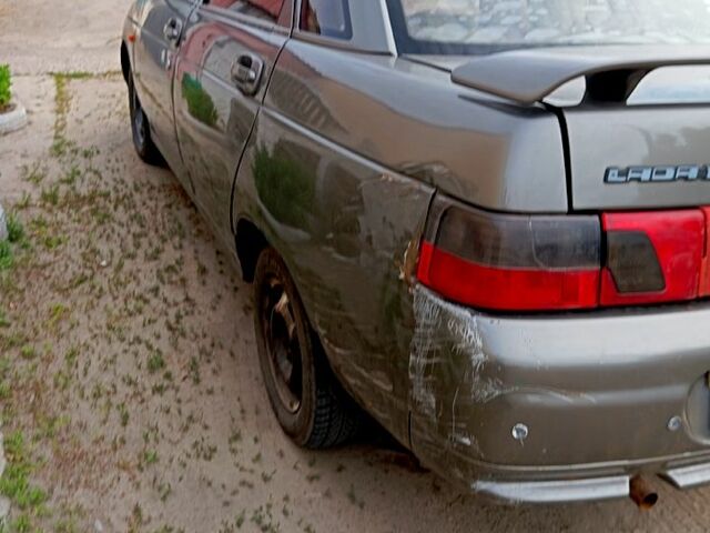 Сірий ВАЗ 2110, об'ємом двигуна 1.5 л та пробігом 300 тис. км за 1100 $, фото 1 на Automoto.ua