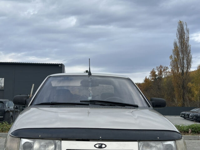 Серый ВАЗ 2110, объемом двигателя 1.5 л и пробегом 400 тыс. км за 1000 $, фото 1 на Automoto.ua