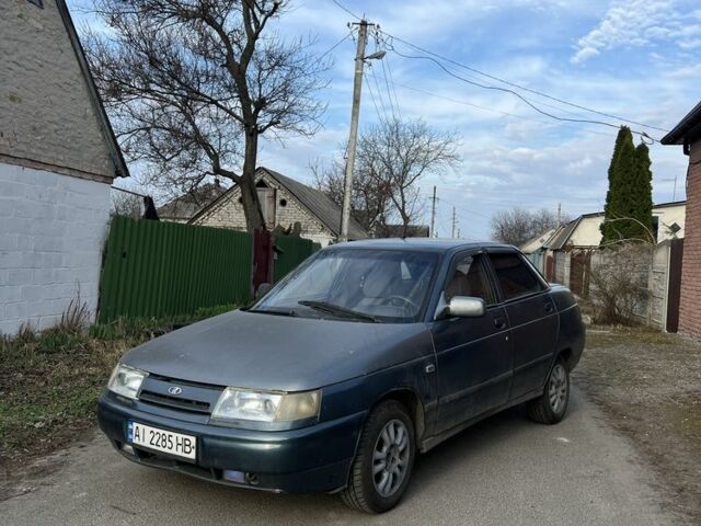 Серый ВАЗ 2110, объемом двигателя 1.5 л и пробегом 190 тыс. км за 950 $, фото 1 на Automoto.ua