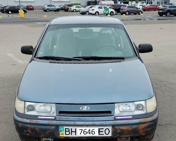 Серый ВАЗ 2110, объемом двигателя 1.5 л и пробегом 260 тыс. км за 1900 $, фото 1 на Automoto.ua