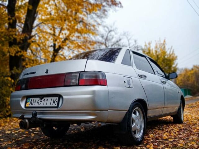 Серый ВАЗ 2110, объемом двигателя 1.6 л и пробегом 213 тыс. км за 2800 $, фото 1 на Automoto.ua