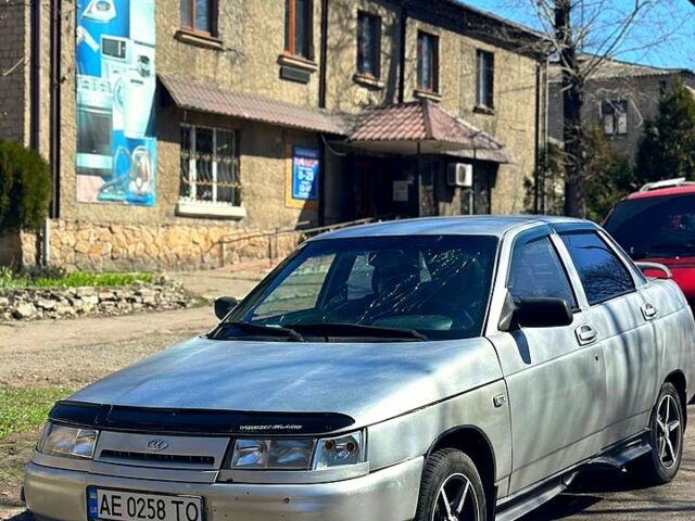 Серый ВАЗ 2110, объемом двигателя 1.5 л и пробегом 300 тыс. км за 1134 $, фото 1 на Automoto.ua