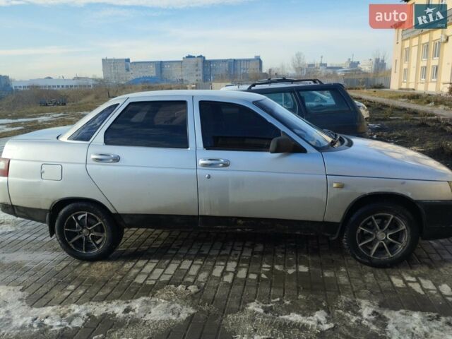 Серый ВАЗ 2110, объемом двигателя 1.5 л и пробегом 200 тыс. км за 1300 $, фото 1 на Automoto.ua