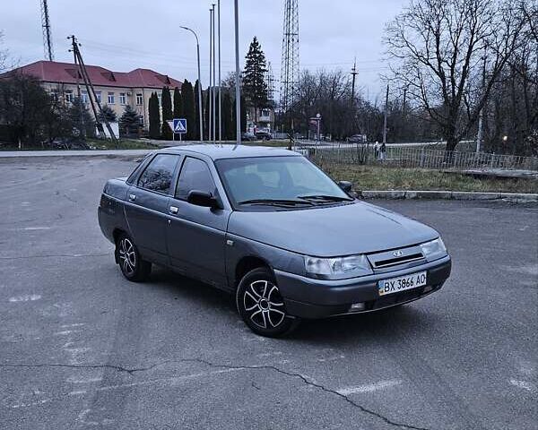 Серый ВАЗ 2110, объемом двигателя 1.5 л и пробегом 200 тыс. км за 1550 $, фото 1 на Automoto.ua