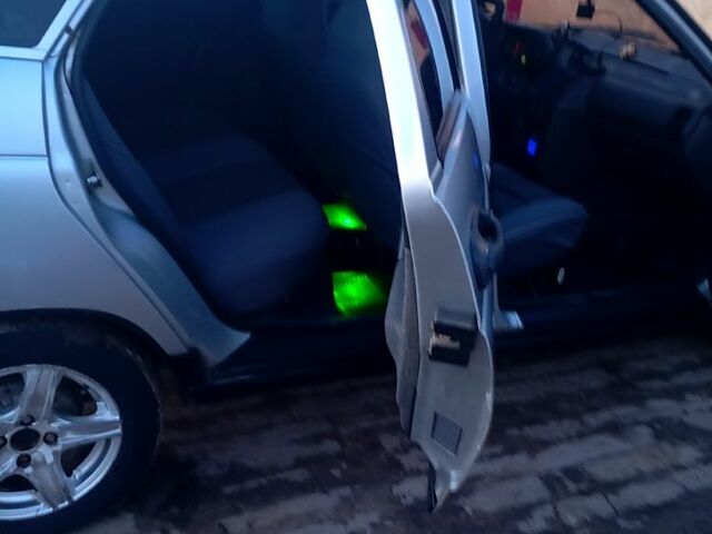 Сірий ВАЗ 2110, об'ємом двигуна 1.5 л та пробігом 200 тис. км за 2300 $, фото 1 на Automoto.ua