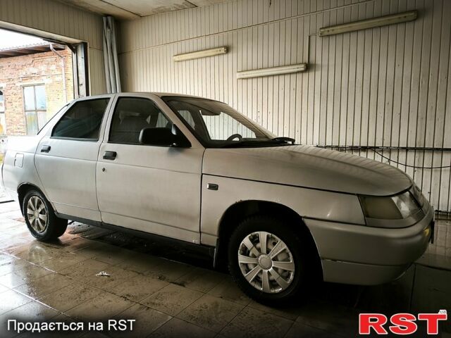 Серый ВАЗ 2110, объемом двигателя 1.5 л и пробегом 341 тыс. км за 1120 $, фото 1 на Automoto.ua
