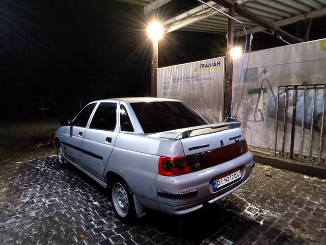 Серый ВАЗ 2110, объемом двигателя 1.5 л и пробегом 296 тыс. км за 1100 $, фото 1 на Automoto.ua