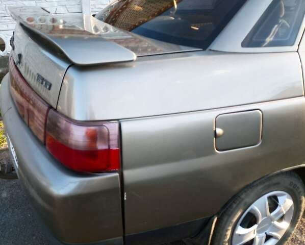 Серый ВАЗ 2110, объемом двигателя 1.5 л и пробегом 178 тыс. км за 1600 $, фото 1 на Automoto.ua