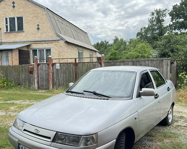Сірий ВАЗ 2110, об'ємом двигуна 1.5 л та пробігом 145 тис. км за 2100 $, фото 1 на Automoto.ua