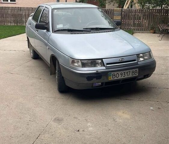 Серый ВАЗ 2110, объемом двигателя 1.6 л и пробегом 102 тыс. км за 904 $, фото 1 на Automoto.ua