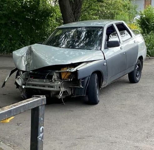 Серый ВАЗ 2110, объемом двигателя 1.6 л и пробегом 2 тыс. км за 650 $, фото 1 на Automoto.ua