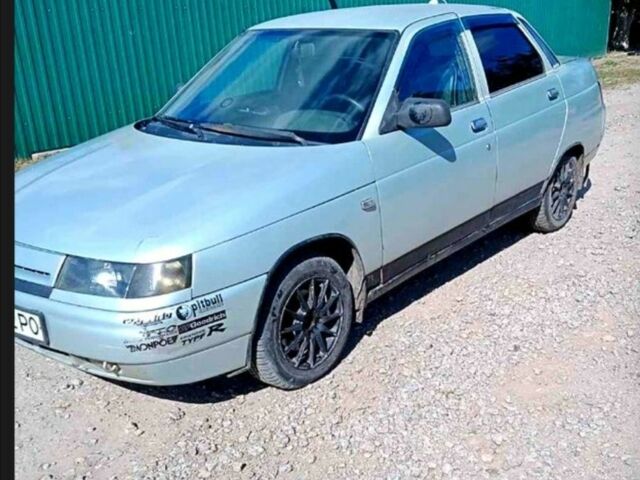 Серый ВАЗ 2110, объемом двигателя 1.5 л и пробегом 123 тыс. км за 1100 $, фото 1 на Automoto.ua
