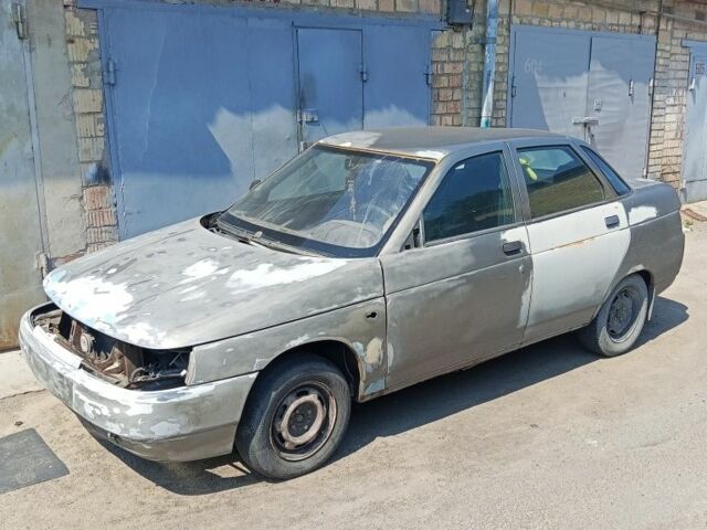 Сірий ВАЗ 2110, об'ємом двигуна 1.5 л та пробігом 250 тис. км за 1001 $, фото 1 на Automoto.ua