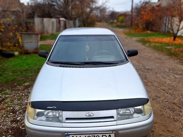 Серый ВАЗ 2110, объемом двигателя 1.5 л и пробегом 284 тыс. км за 1600 $, фото 1 на Automoto.ua