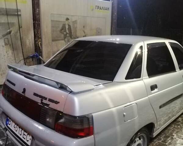 Серый ВАЗ 2110, объемом двигателя 1.5 л и пробегом 296 тыс. км за 1300 $, фото 1 на Automoto.ua