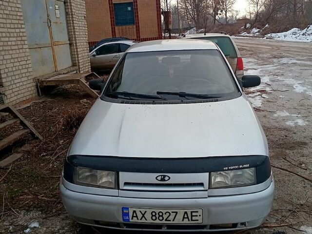 Серый ВАЗ 2110, объемом двигателя 1.5 л и пробегом 300 тыс. км за 1500 $, фото 1 на Automoto.ua