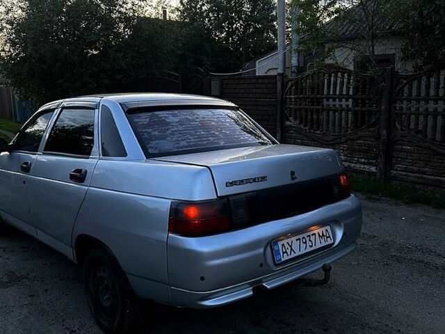 Серый ВАЗ 2110, объемом двигателя 1.5 л и пробегом 200 тыс. км за 950 $, фото 1 на Automoto.ua