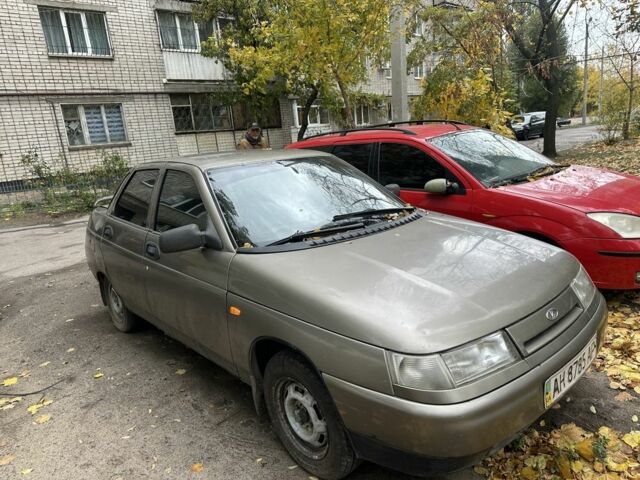 ВАЗ 2110 2002 в Днепре (Днепропетровске) на Automoto.ua Серый ВАЗ 2110, объемом двигателя 1.6 л и пробегом 205 тыс. км за 974 $, фото 1 на Automoto.ua