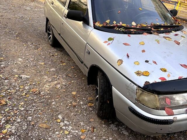 Серый ВАЗ 2110, объемом двигателя 1.5 л и пробегом 220 тыс. км за 1200 $, фото 1 на Automoto.ua