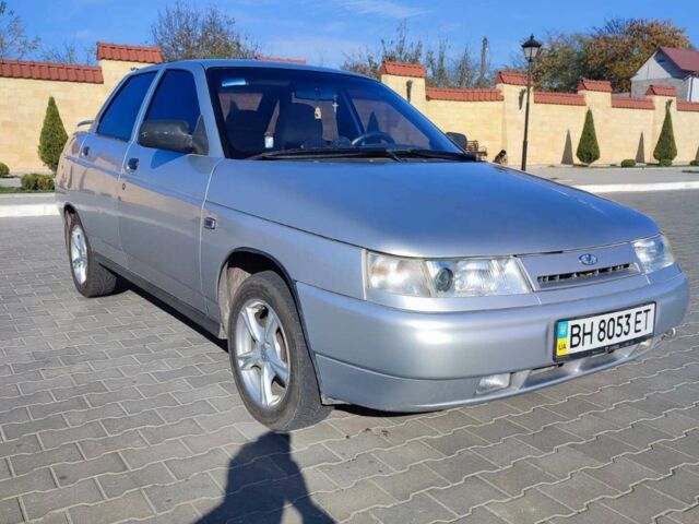 Серый ВАЗ 2110, объемом двигателя 1.5 л и пробегом 95 тыс. км за 3000 $, фото 1 на Automoto.ua