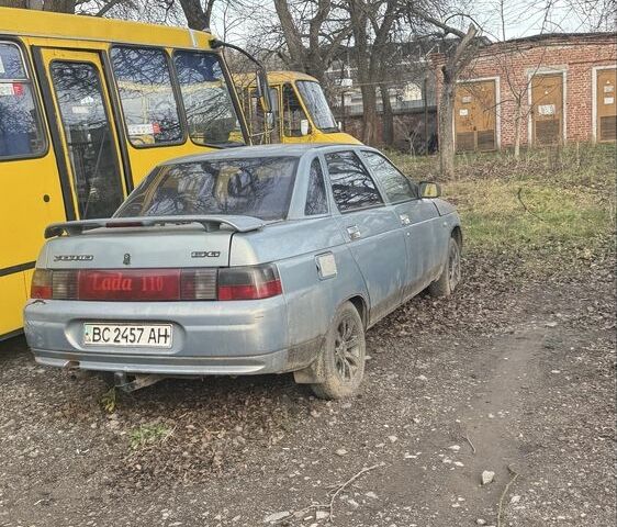 Серый ВАЗ 2110, объемом двигателя 1.5 л и пробегом 100 тыс. км за 600 $, фото 1 на Automoto.ua