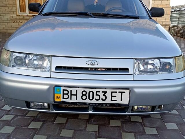 Сірий ВАЗ 2110, об'ємом двигуна 1.5 л та пробігом 127 тис. км за 3000 $, фото 1 на Automoto.ua