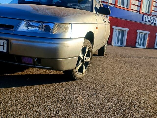 Сірий ВАЗ 2110, об'ємом двигуна 1.5 л та пробігом 180 тис. км за 1650 $, фото 1 на Automoto.ua