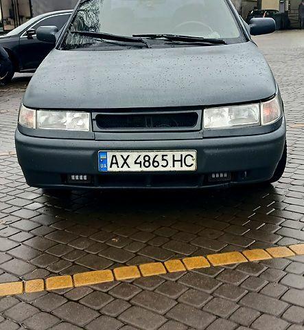 Серый ВАЗ 2110, объемом двигателя 1.5 л и пробегом 222 тыс. км за 1200 $, фото 1 на Automoto.ua